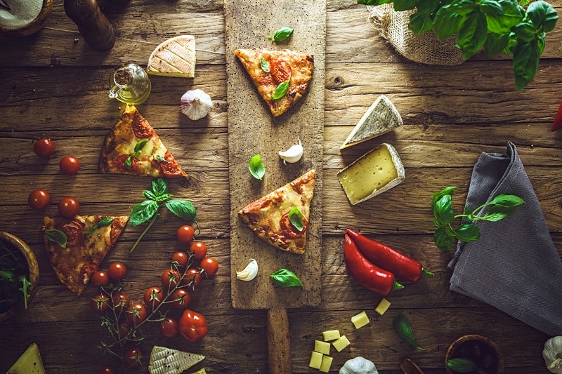 Pomysł na wyśmienity wieczór z bliskimi, czyli pizza Zielona Góra