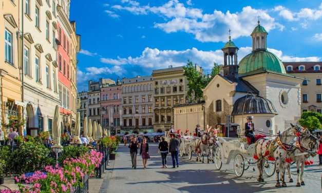 Szukasz mieszkania w Krakowie? Sprawdź, jak może pomóc Ci agencja nieruchomości!